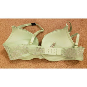 Victoria's Secret Intimates & Sleepwear - 34B Victoria's Secret Very Sexy Lace Push Up Bra Victoria's Secret Intimates & Sleepwear - 34B Victoria's Secret Very Sexy Lace Push Up Bra